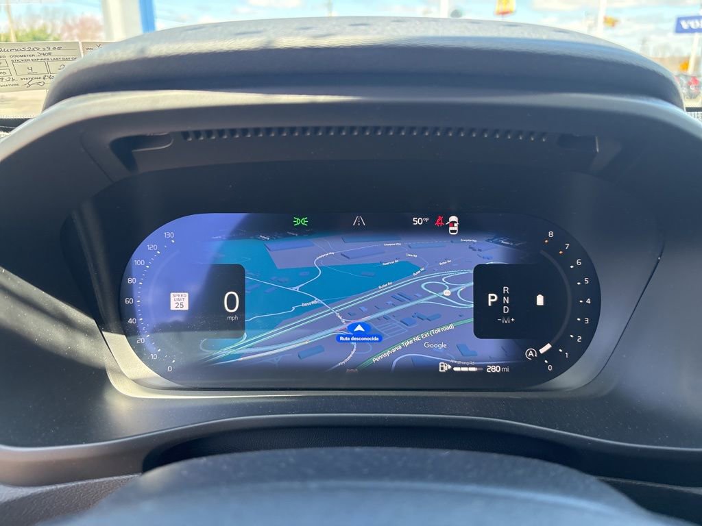 Used 2025 Volvo XC40 B5 Ultra w/ Protection Package Premier image 19