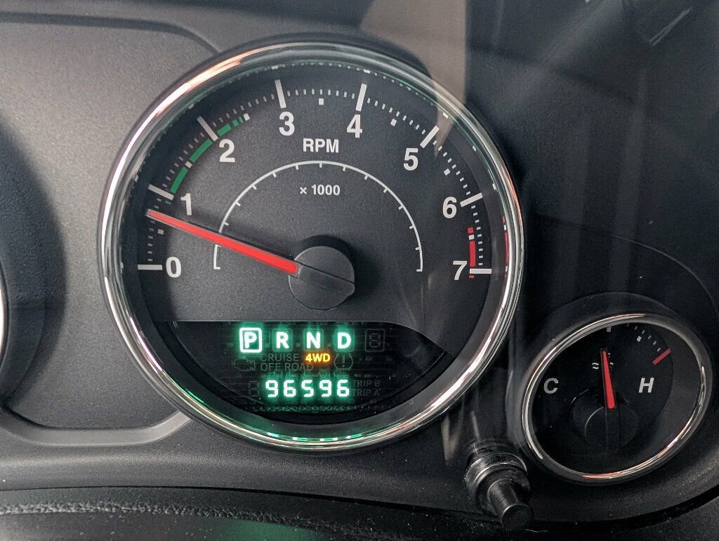 Used 2014 Jeep Wrangler Unlimited Sport w/ Quick Order Package 24S image 21