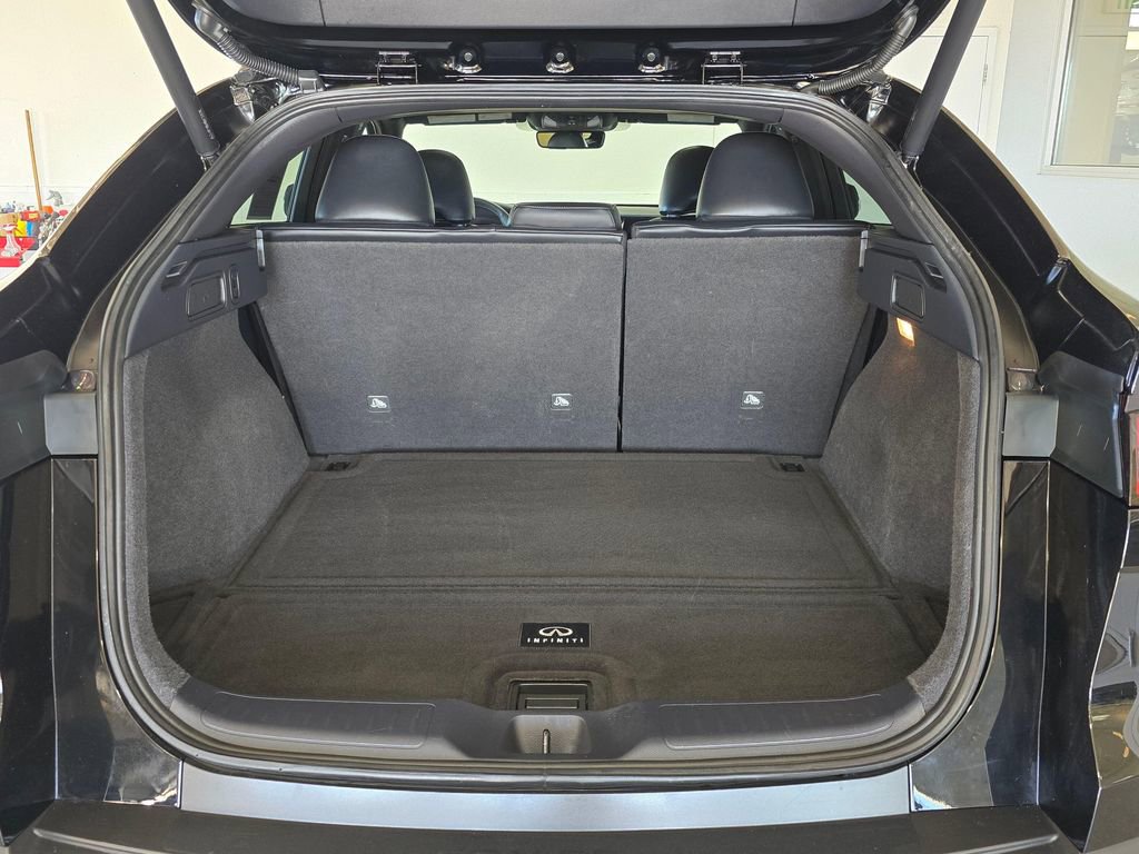 Certified 2025 INFINITI QX55 Luxe w/ Cargo Package image 30