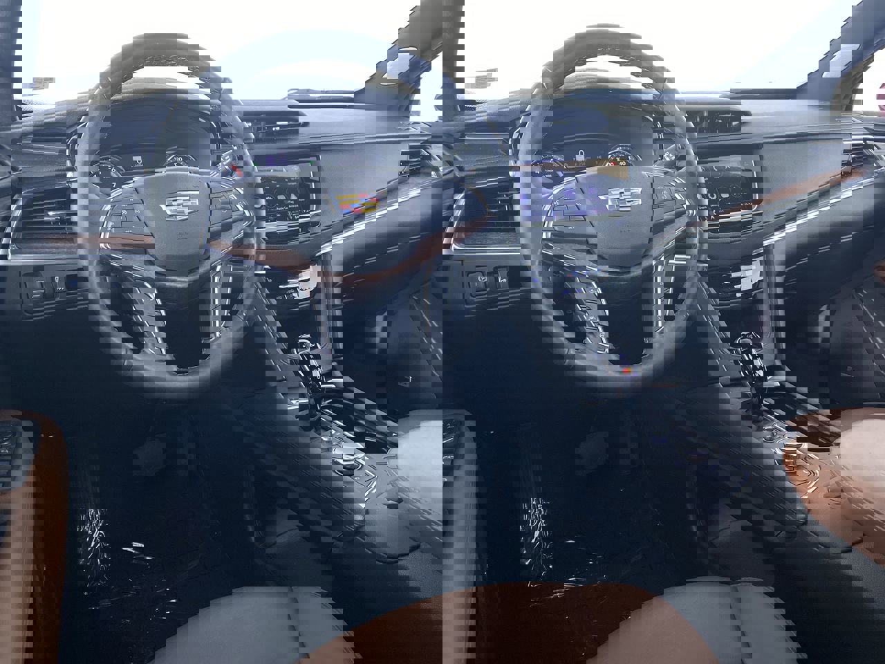 Certified 2022 Cadillac XT5 Premium Luxury image 2