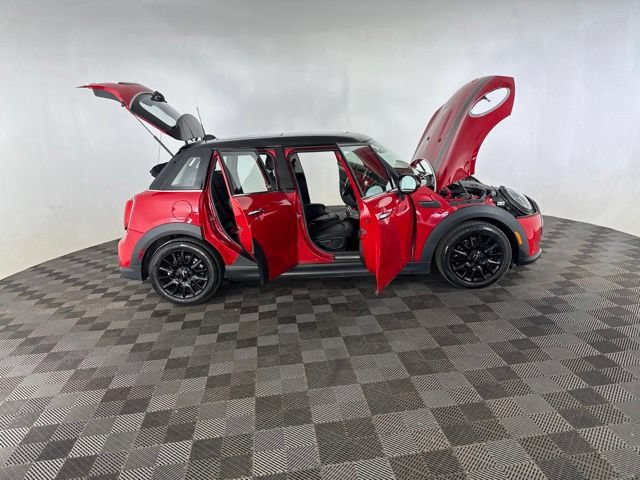 Used 2023 MINI Cooper 4-Door Hardtop FWD image 15