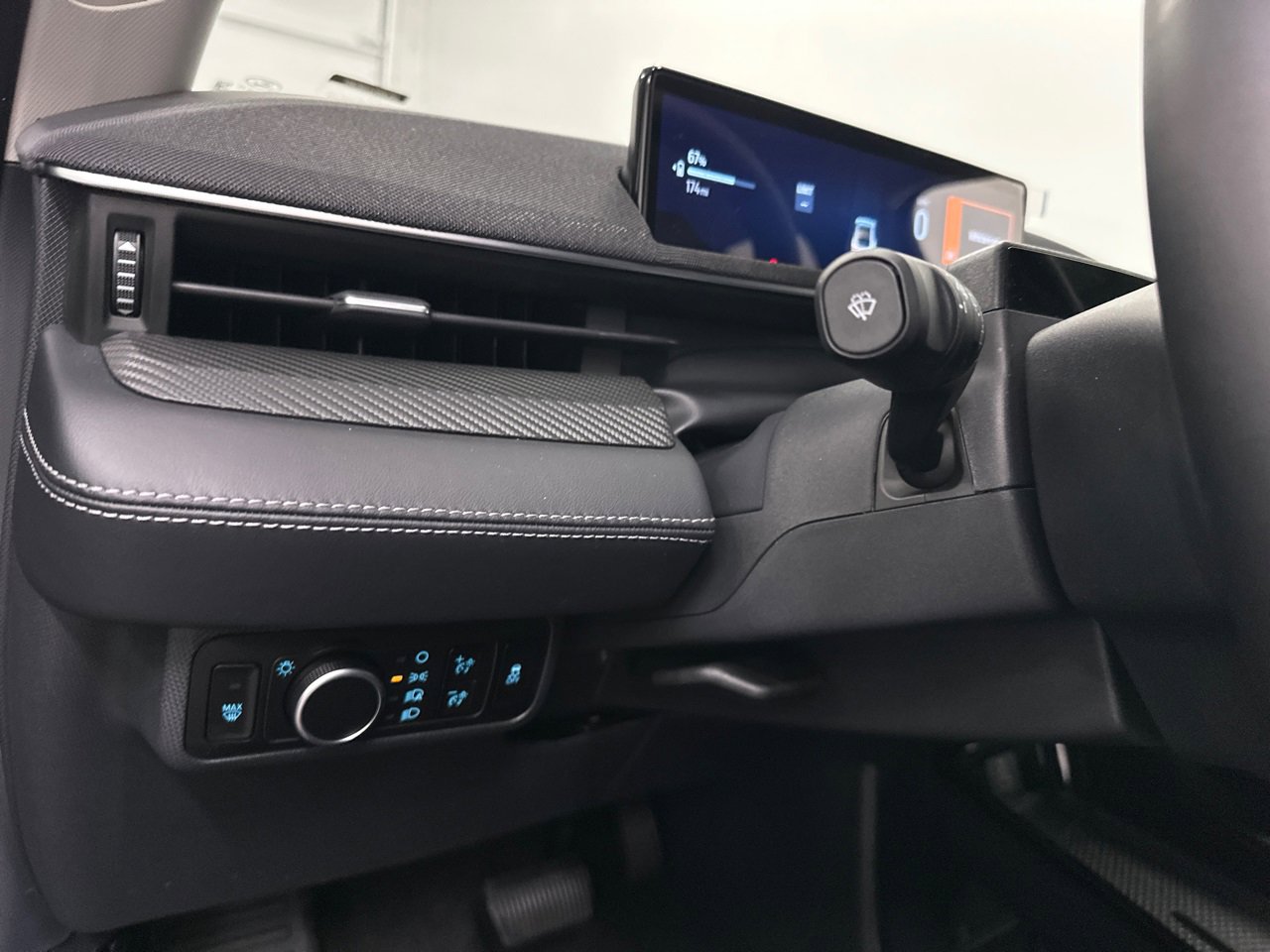 New 2025 Ford Mustang Mach-E Select w/ Comfort Package Lite image 34