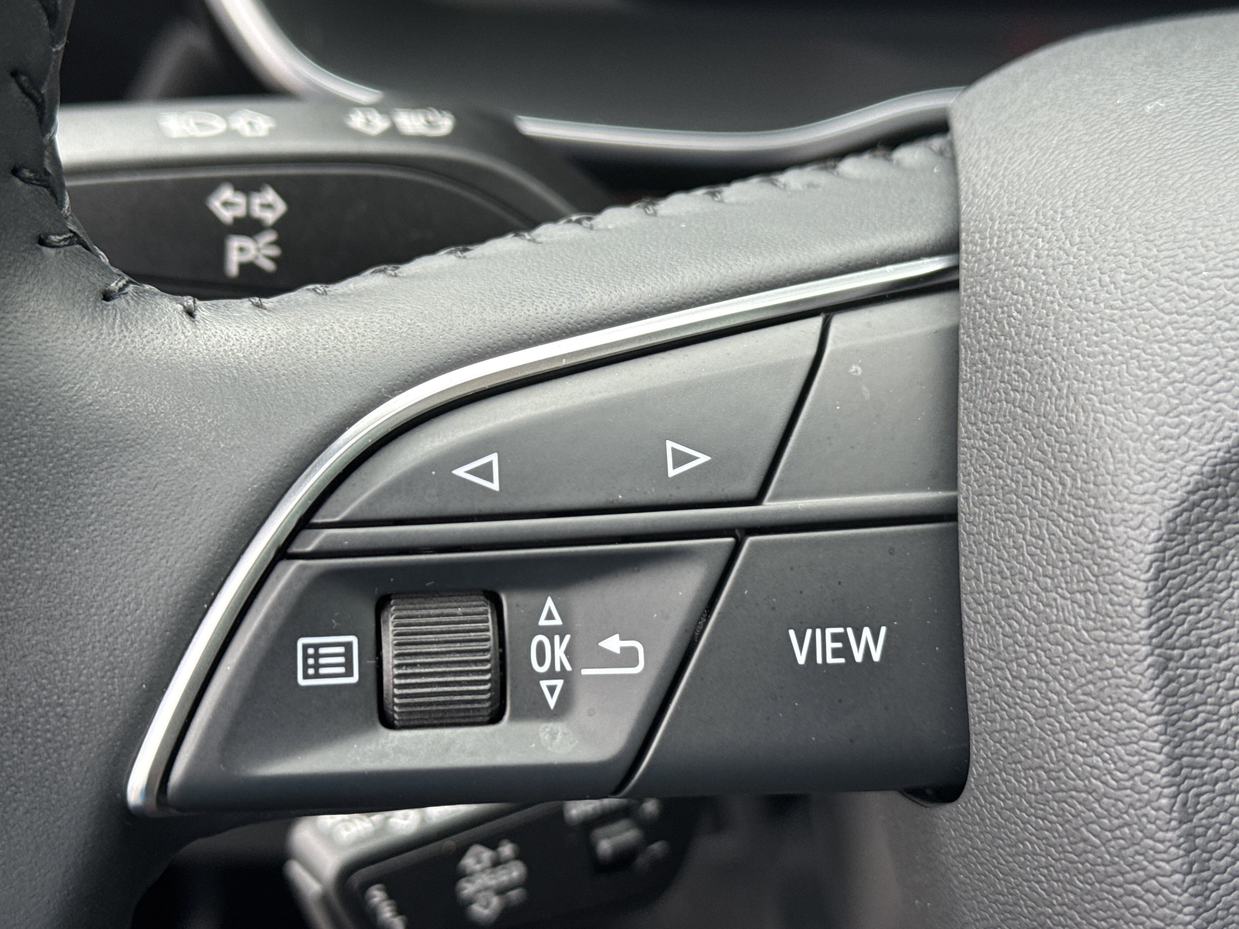 Used 2020 Audi Q3 2.0T Prestige image 31