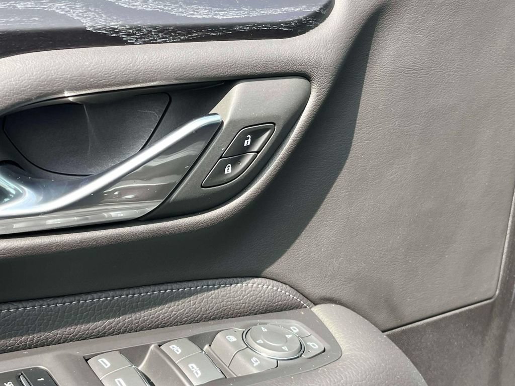 Certified 2023 GMC Yukon XL Denali AWD/4WD image 27