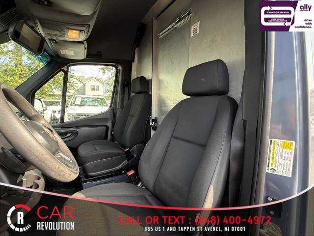 Used 2019 Mercedes-Benz Sprinter 170 image 14