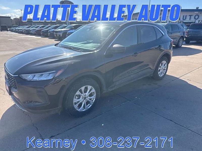 Used 2024 Ford Escape ST-Line FWD image 1
