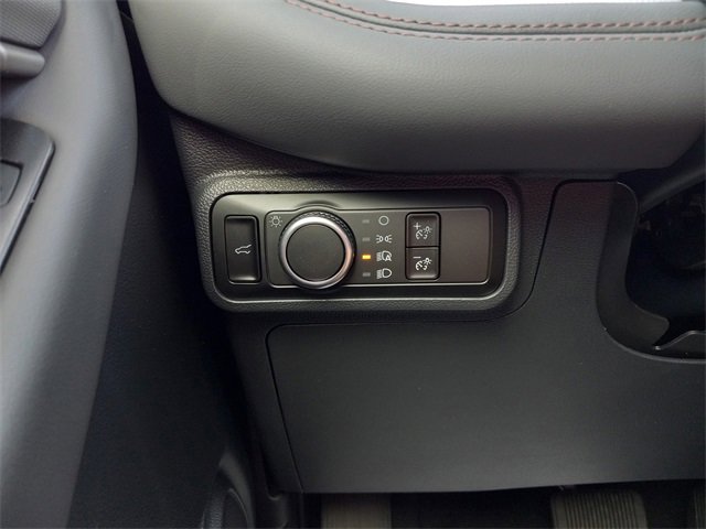 New 2026 Ford Explorer Active image 25