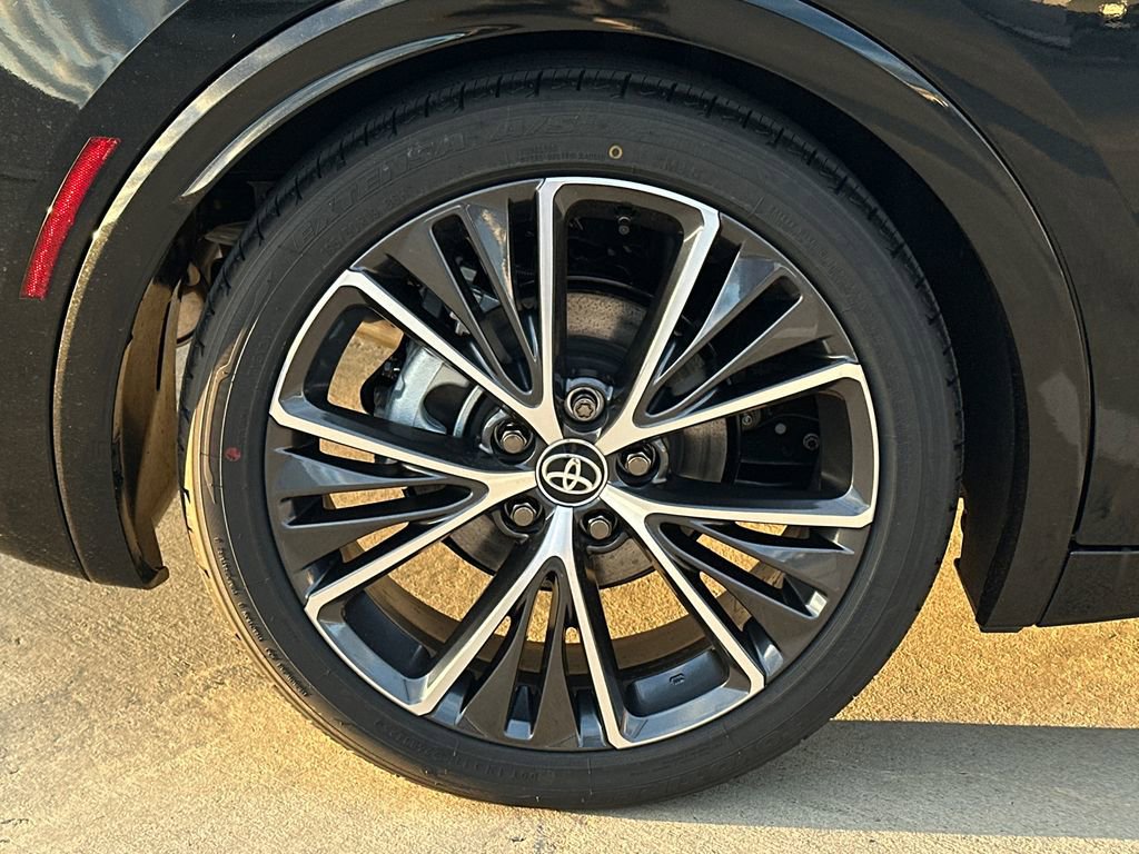 New 2026 Toyota Prius XLE image 7