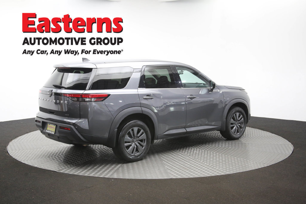 Used 2024 Nissan Pathfinder S AWD/4WD image 44