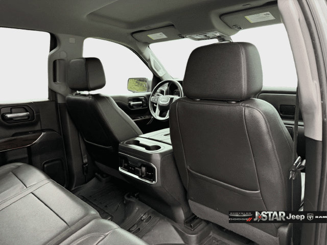 Used 2022 GMC Sierra 1500 SLT w/ SLT Premium Package AWD/4WD image 32