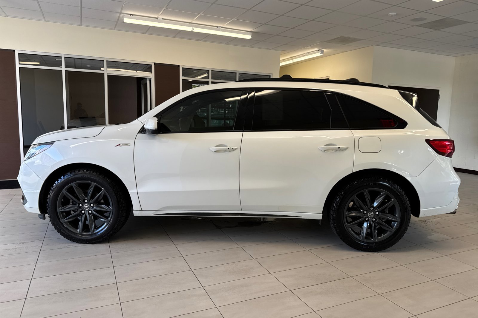 Used 2019 Acura MDX A-Spec image 7