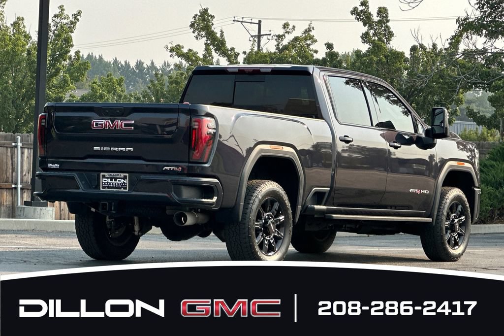 Used 2025 GMC Sierra 2500 AT4 w/ AT4 Premium Plus Package AWD/4WD image 4