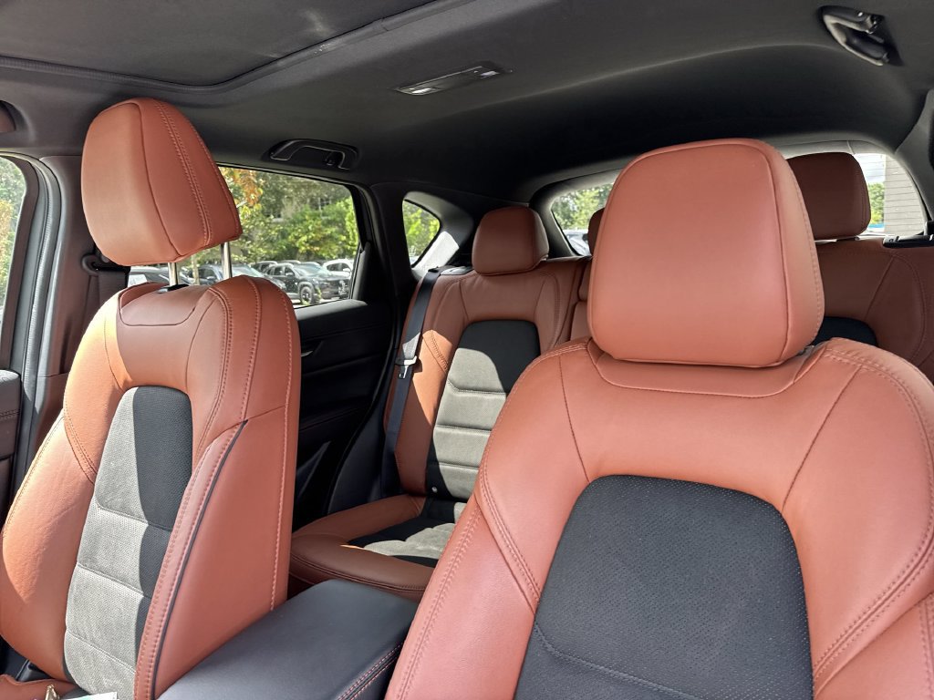 Certified 2025 MAZDA CX-5 Carbon Edition AWD/4WD image 42