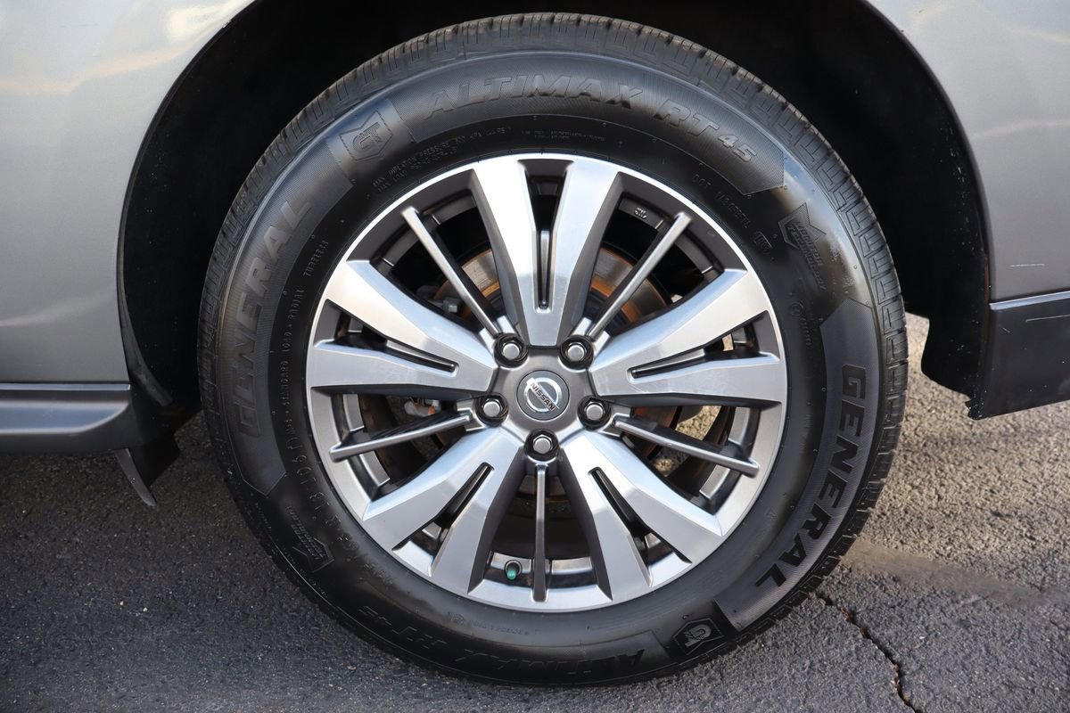 Used 2019 Nissan Pathfinder SL AWD/4WD image 44