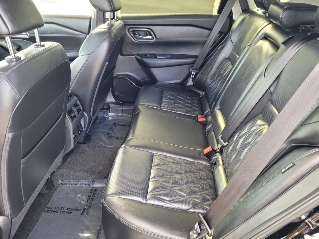 New 2026 Nissan Rogue Platinum w/ Platinum Premium Package AWD/4WD image 6