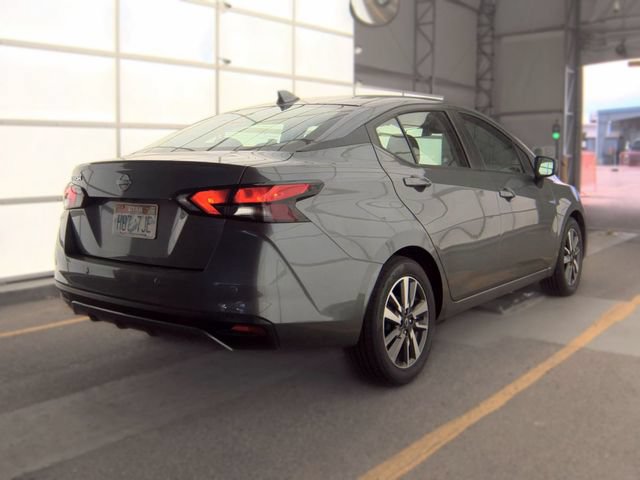 Used 2025 Nissan Versa SV FWD image 3