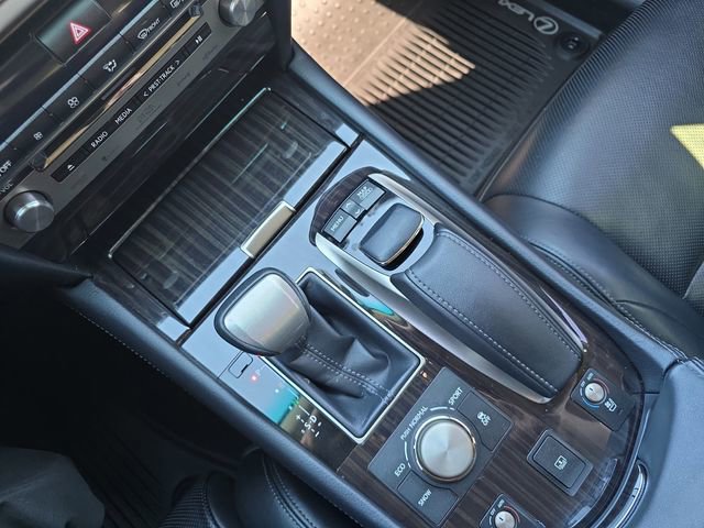 Used 2014 Lexus LS 460 AWD w/ Comfort Package image 28