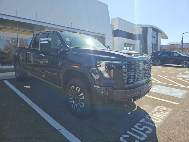 Used 2025 GMC Sierra 3500 Denali Ultimate