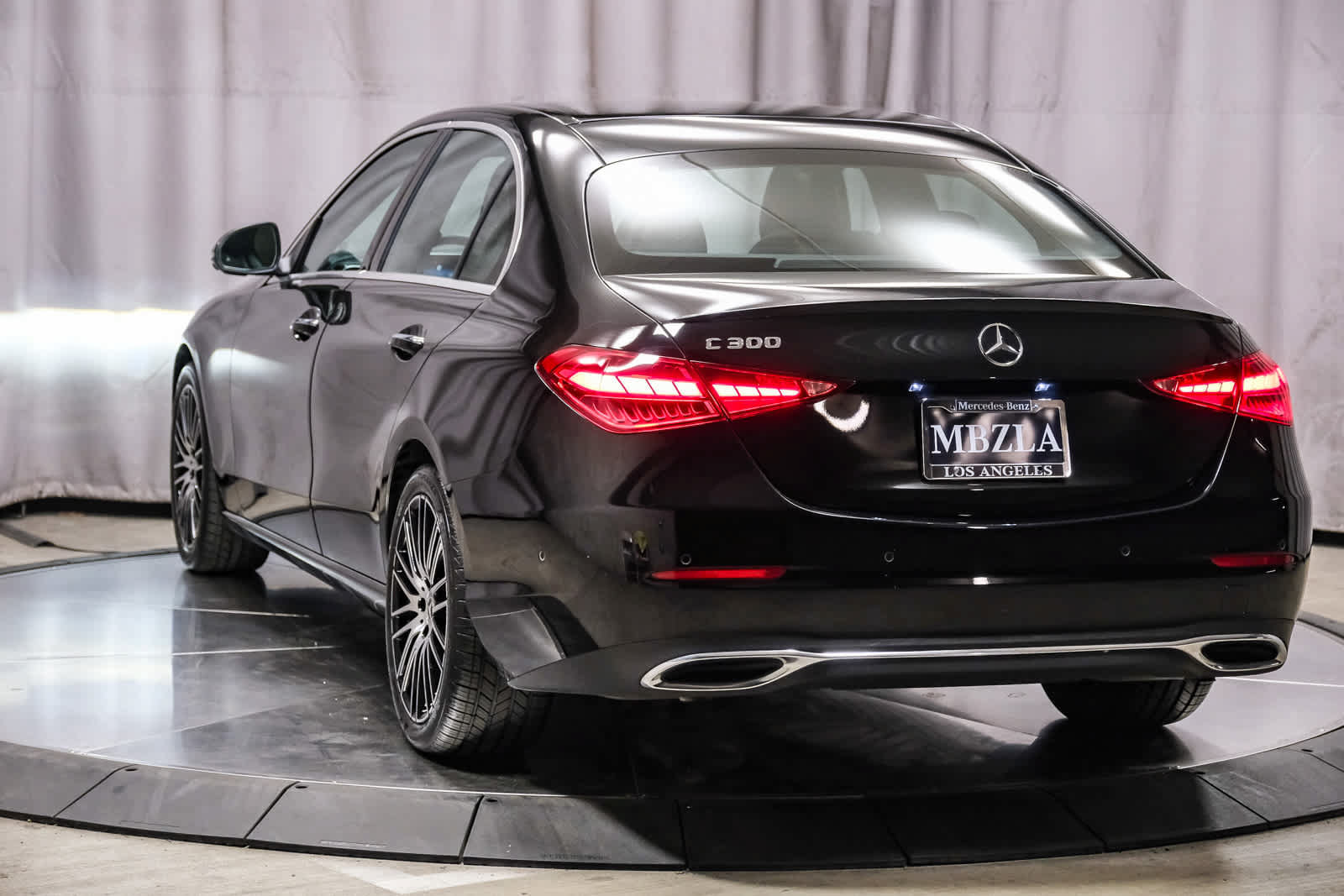 Certified 2023 Mercedes-Benz C 300 Sedan image 2