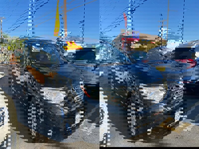 Used 2012 Nissan Quest LE image 1