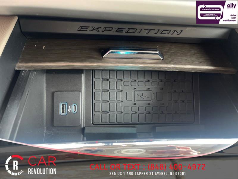 Used 2023 Ford Expedition Max Limited AWD/4WD image 26