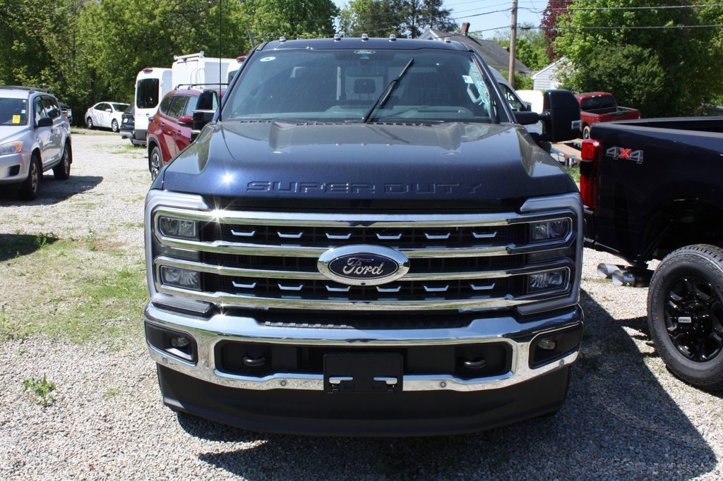 New 2025 Ford F250 Lariat w/ Lariat Ultimate Package image 3