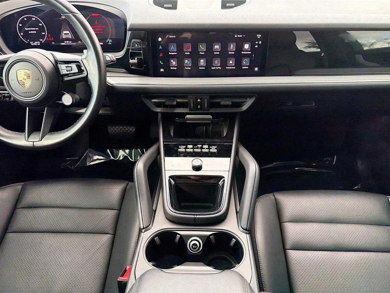 Used 2024 Porsche Cayenne image 20