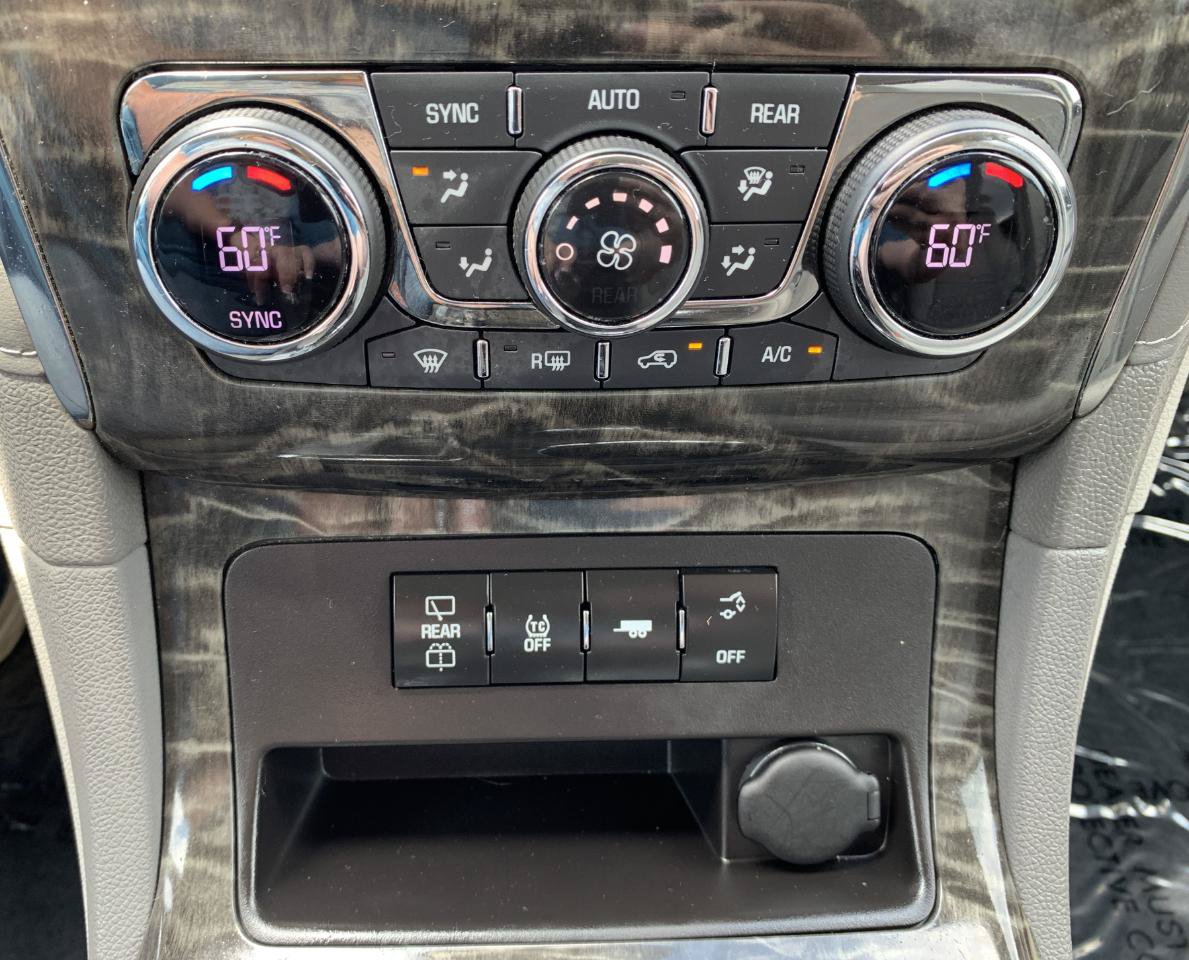 Used 2014 Buick Enclave Convenience FWD image 26