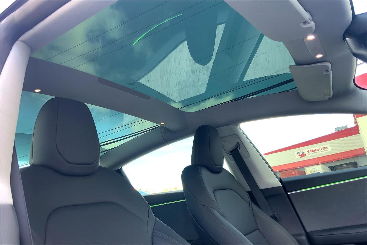 Used 2025 Tesla Model 3 Long Range RWD image 29