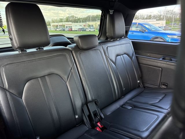 Used 2018 Ford Expedition Limited image 16
