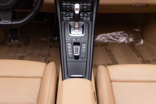 Used 2015 Porsche 911 Targa 4S AWD/4WD image 9
