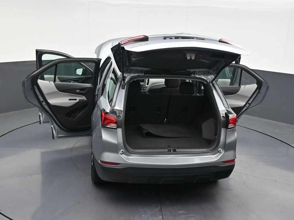 Used 2024 Chevrolet Equinox LS FWD image 35
