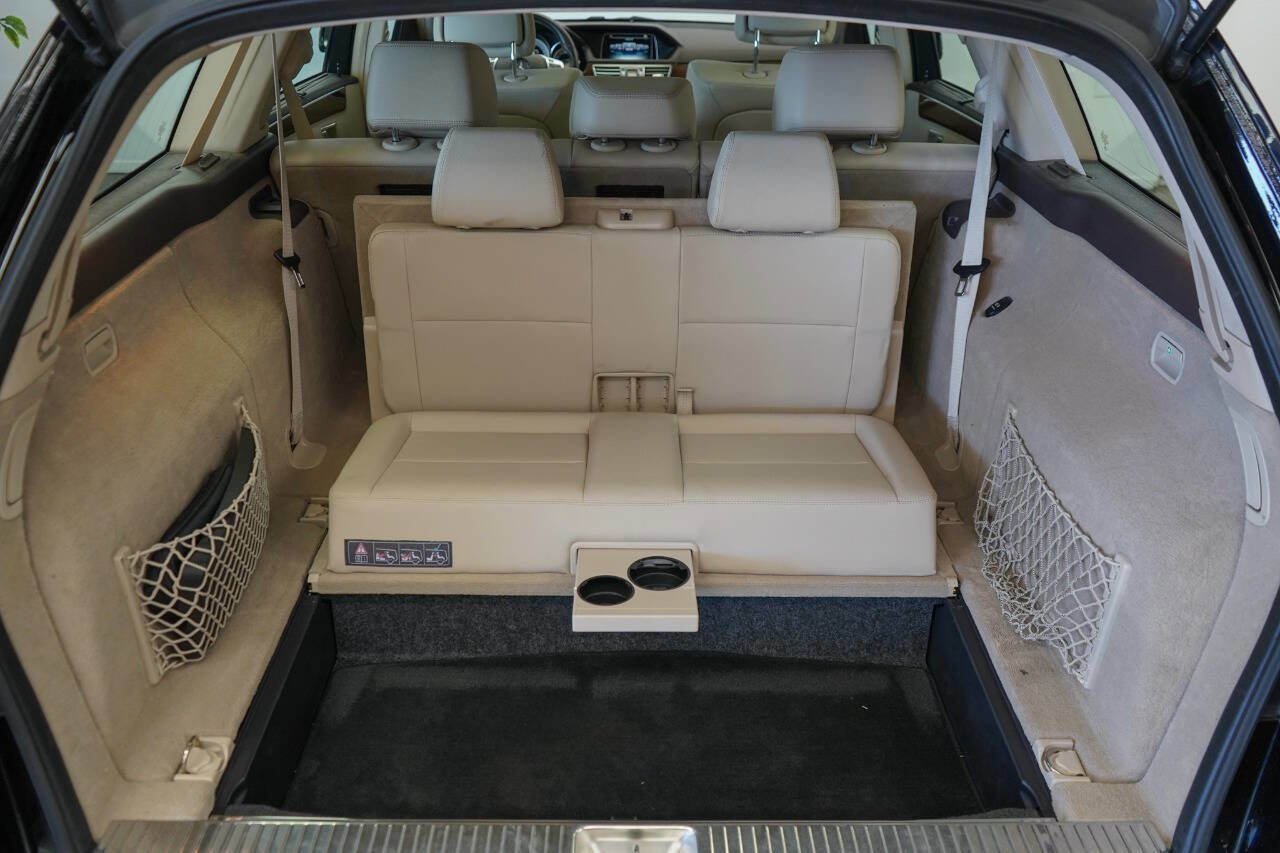 Used 2016 Mercedes-Benz E 350 4MATIC Wagon image 61