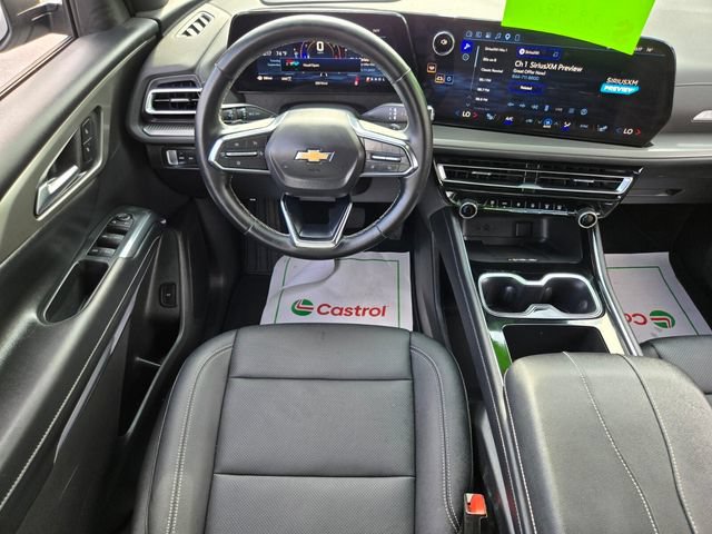 Used 2026 Chevrolet Traverse LT AWD/4WD image 13