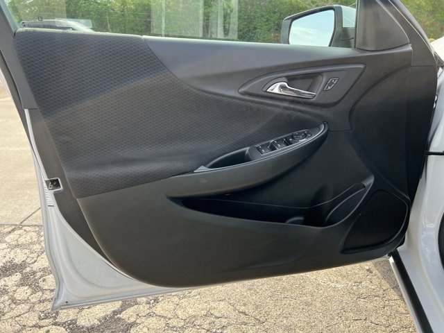 Used 2024 Chevrolet Malibu LT image 23