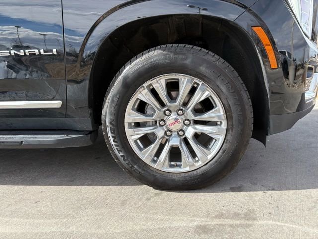 Used 2025 GMC Yukon XL Denali image 33