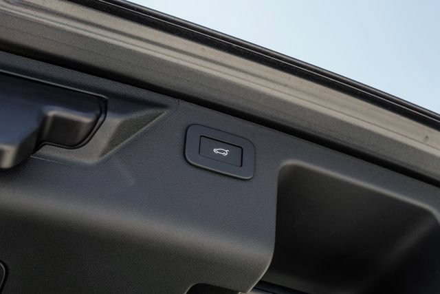 New 2026 Land Rover Discovery Sport Landmark AWD/4WD image 70