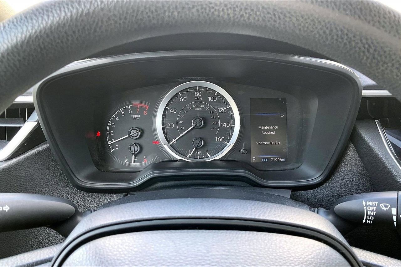 Used 2020 Toyota Corolla LE image 11