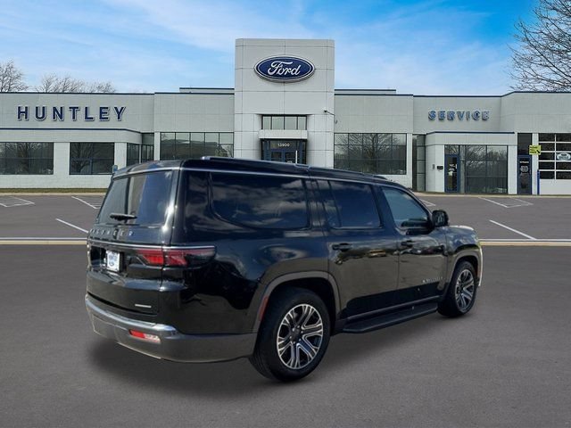 Used 2022 Jeep Wagoneer Series III w/ Convenience Group I AWD/4WD image 5