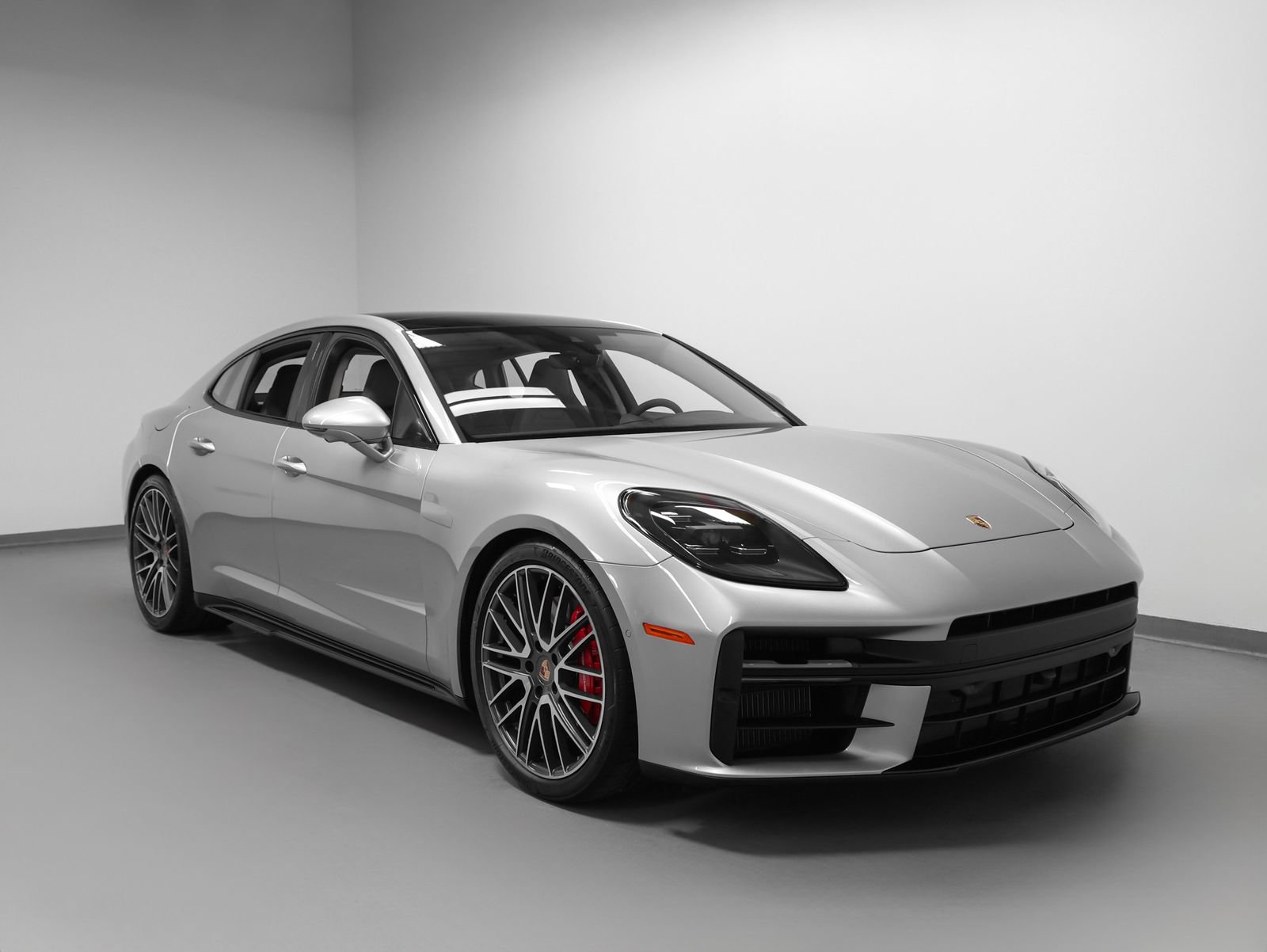Certified 2026 Porsche Panamera GTS AWD/4WD image 10