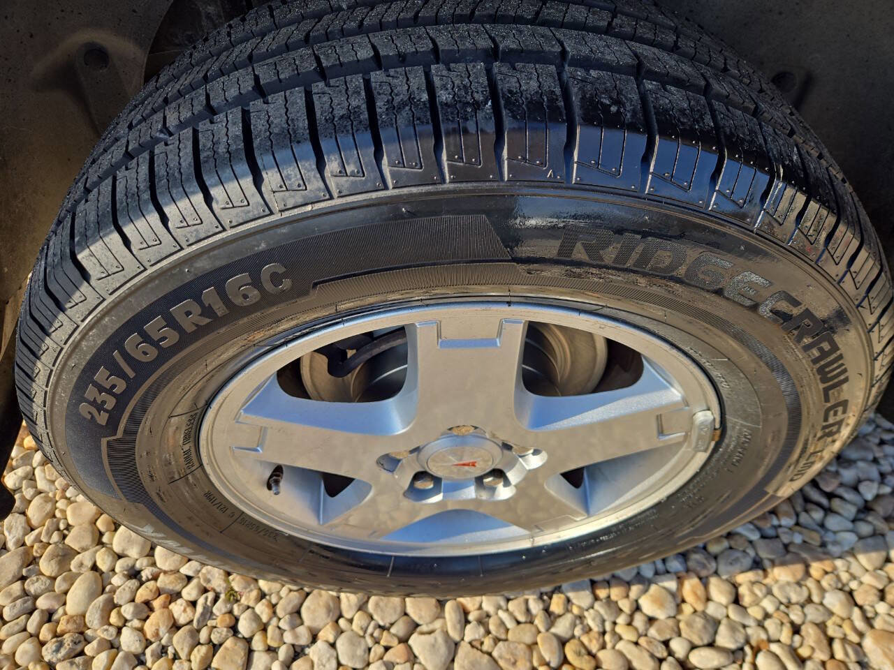 Used 2007 Pontiac Torrent Base AWD 4dr SUV w/ Preferred Package image 18