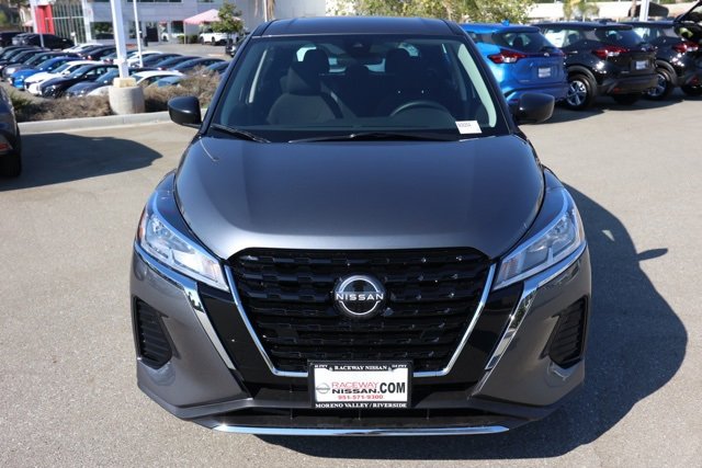 New 2025 Nissan Kicks Play S image 9