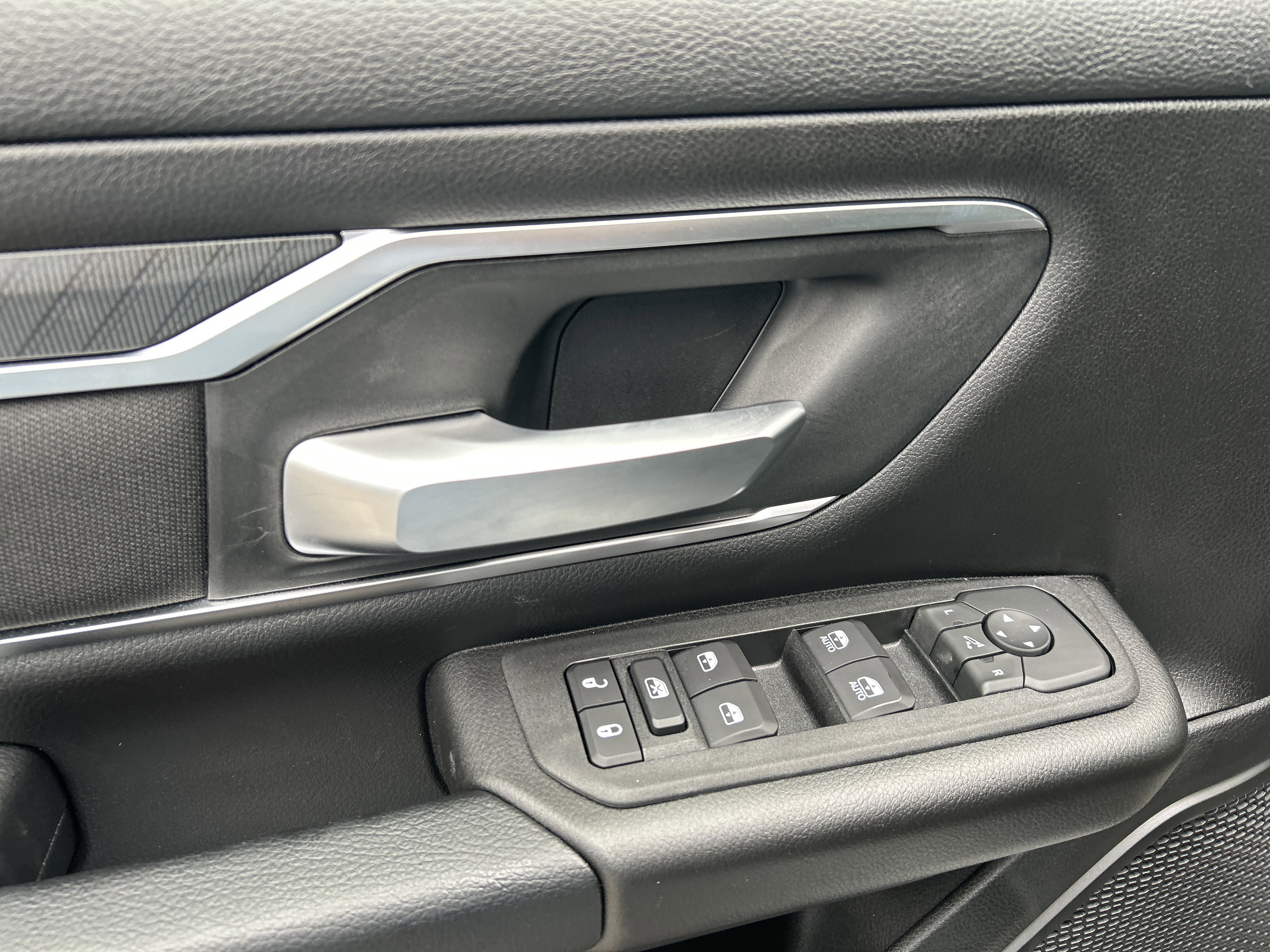 New 2026 RAM 1500 Big Horn w/ Night Edition image 12