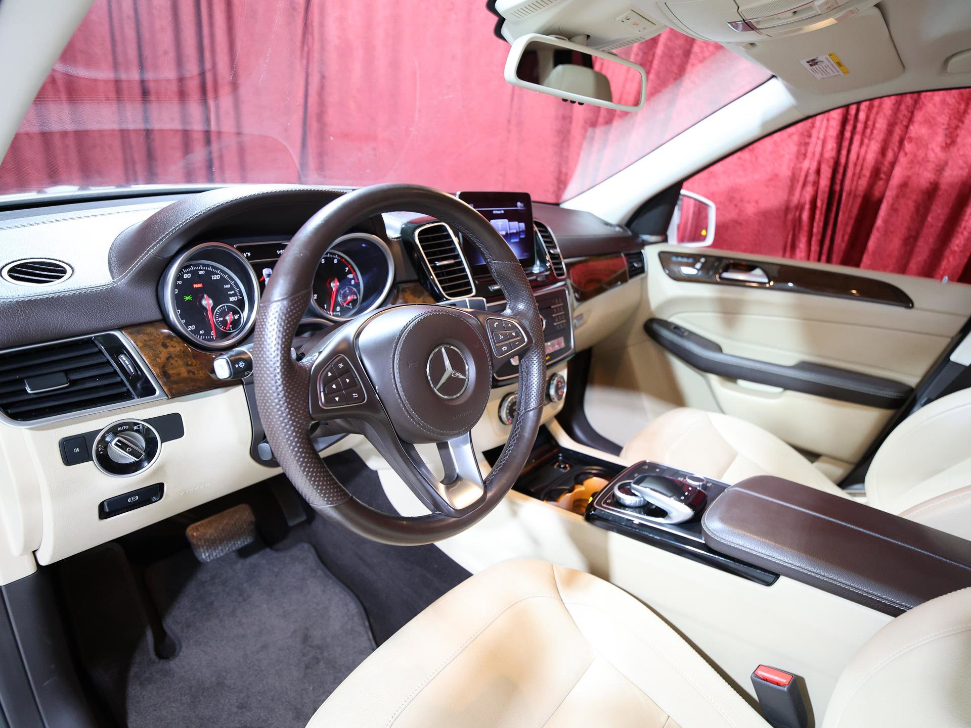 Used 2019 Mercedes-Benz GLS 450 4MATIC image 13