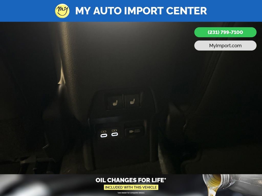 Used 2025 Toyota Prius XSE Premium w/ Limited Premium Package image 25