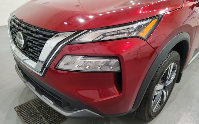 Used 2023 Nissan Rogue SL image 6