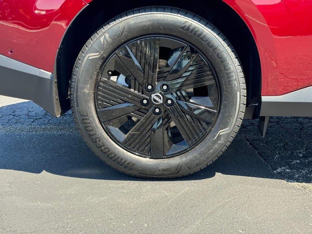 Used 2025 Nissan Murano SV image 4