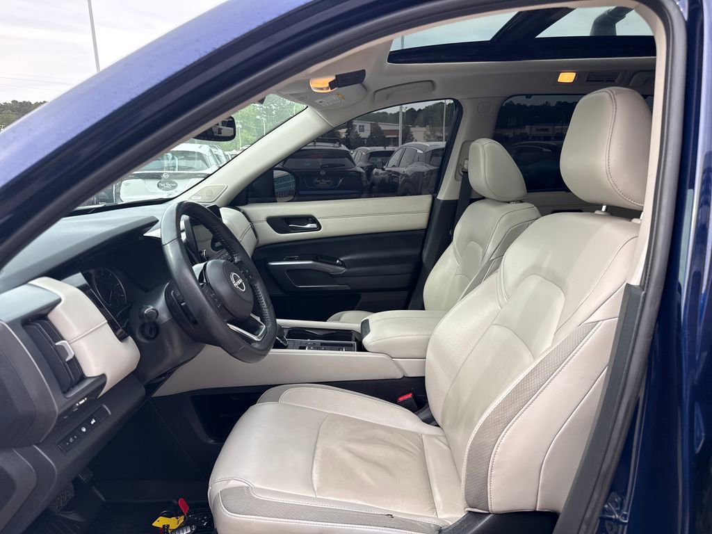 Used 2022 Nissan Pathfinder SL w/ SL Premium Package image 20