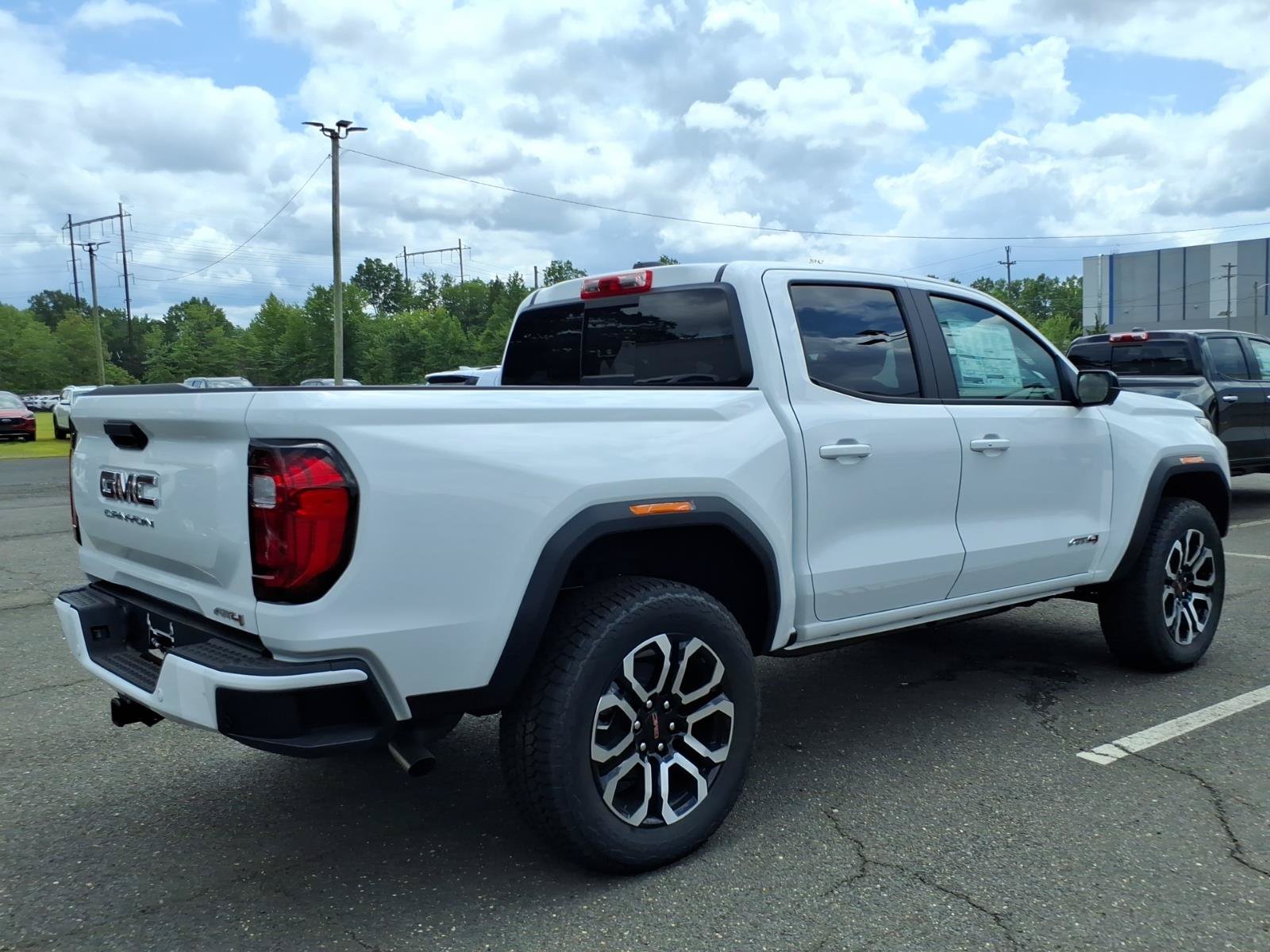 New 2026 GMC Canyon AT4 w/ Technology Plus Package AWD/4WD image 5