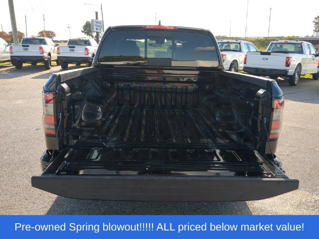 Used 2025 Nissan Frontier PRO-4X AWD/4WD image 39
